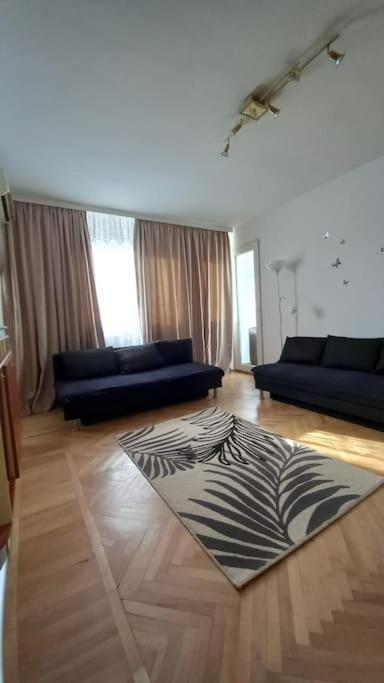 Cozy Place Bukarest Exteriör bild